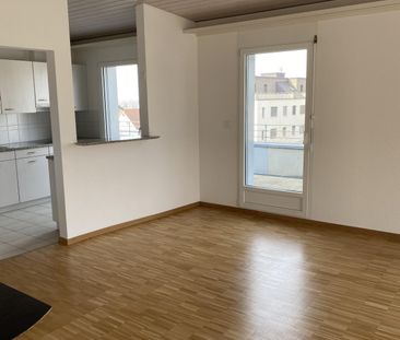 5.5 Zimmer-Wohnung mit grosser Terrasse und Seesicht - Foto 2