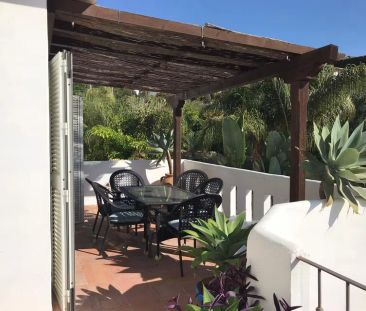 Alquiler de chalet pareado en Calle Barranco los Marinos - Photo 3