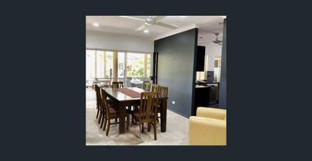 Executive Home – Wongaling Beach 6 MONTH LEASE ONLY - Photo 4