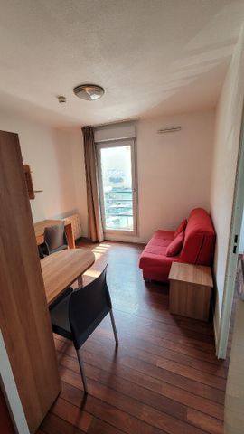 Location Appartement 2 pièces 25m² - Photo 2