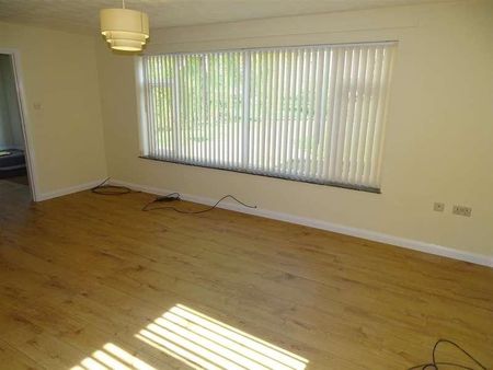 Parkside, Beck Row, IP28 - Photo 5