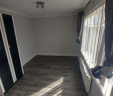 64 Spelga Park, Lurgan, BT66 8ND - Photo 3