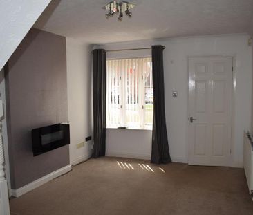 2 bedroom semi-detached house to rent - Photo 6