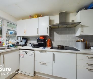 1 bedroom semi-detached house to rent - Photo 4