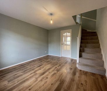 2 bedroom terraced house to rent - Photo 2