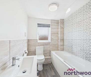 2 bedroom townhouse to rent - Photo 3