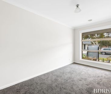 25 Allunga Way, Werribee, Vic 3030 - Photo 1
