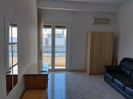 Studio/Γκαρσονιέρα για ενοικίαση Άγιος Βασίλειος (Βόλος) - Φωτογραφία 2