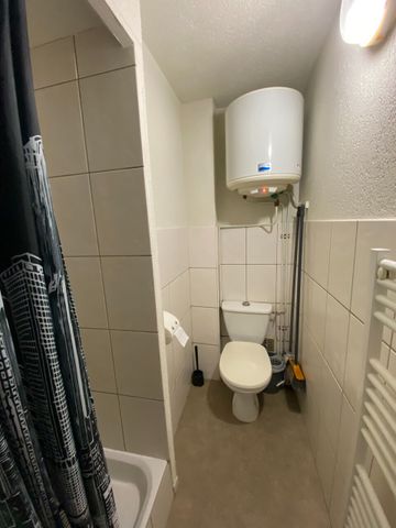Location Appartement 1 pièce 14m² JACOB BELLECOMBETTE 73000 - Photo 4