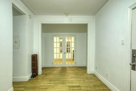 3710-3730 Queen Mary - Photo 5