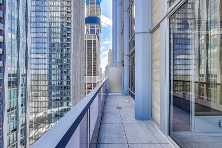 For Lease - 11 Yorkville Avenue Unit# 2405, Toronto, Ontario - Photo 4