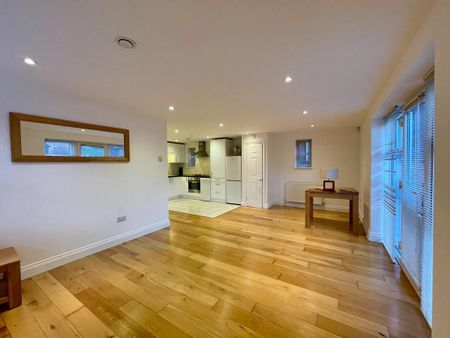 1 bedroom apartment to rent - Photo 2