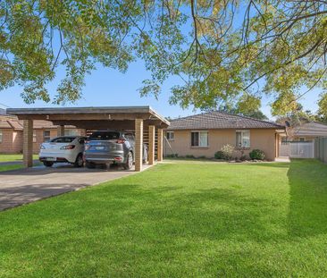 Two Bedroom Duplex in Convenient Location - Photo 6