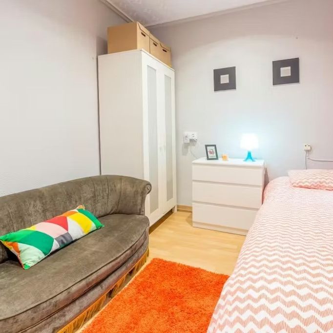 Calle Oriente, Valencia, Valencian Community 46006 - Photo 1