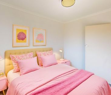 Milson - 3 bedrooms - Photo 2