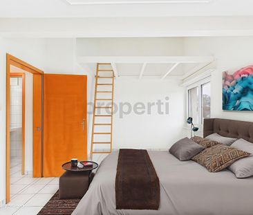 Moderne 3.5-Zimmer-Dachwohnung an ruhiger Lage mit heller Wohnatmos... - Foto 6