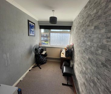 4 bedroom terraced house to rent - Photo 5