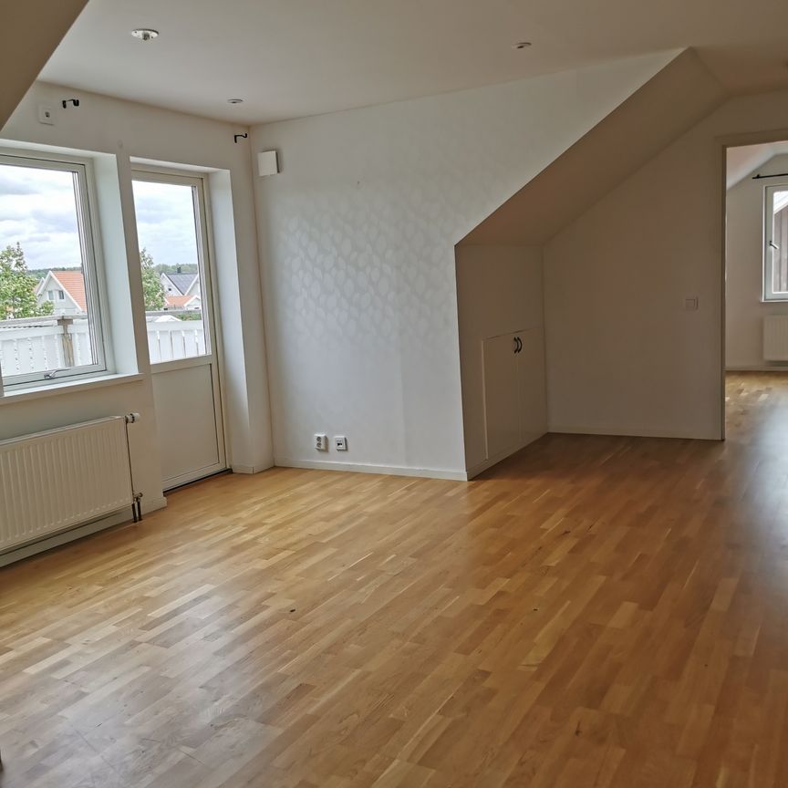 Pelargonvägen, Bro - Foto 1