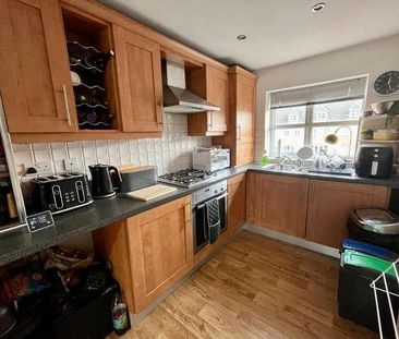 Hutchinson Way, Radcliffe, M26 - Photo 4