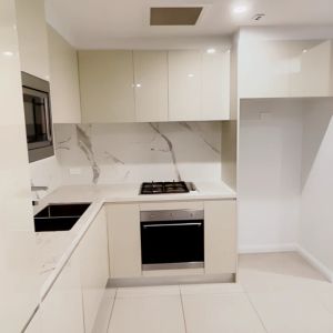 2b2b-1116 mascot - Photo 2