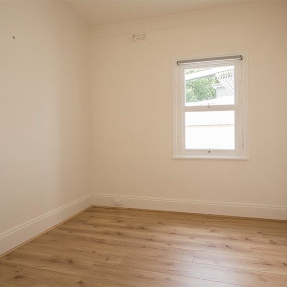 Charm and Character filled 2 Bedroom Home! - Photo 1