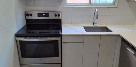 1 CH - 1 SDB - Montréal - $1,599 /mo - Photo 2