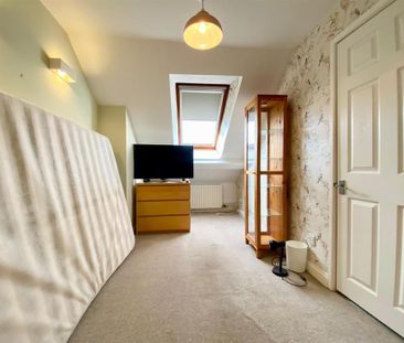 3 bedroom terraced house to rent - Photo 6