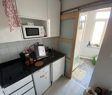 À LOUER – Studio NON MEUBLÉ de 26 m², Rue de Solférino, Lille-Centr... - Photo 1