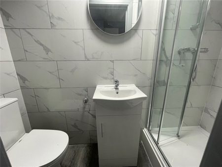 1 bedroom property to rent - Photo 5