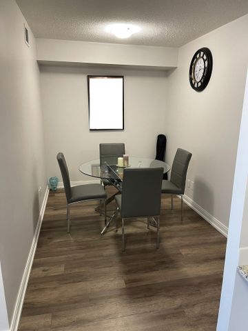 For Lease - 181 Village Green Square Unit# 812, Toronto, Ontario - Photo 3