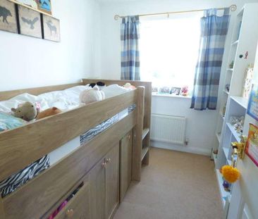 Knights Mead, Chudleigh-knighton, TQ13 - Photo 2