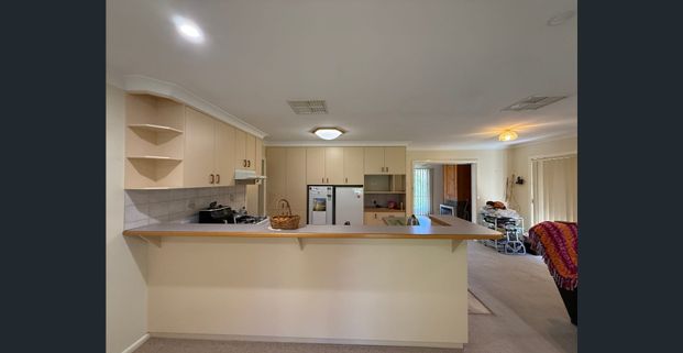 Great Family Home - Photo 1