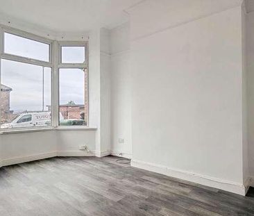 Verney Road, Royton, OL2 - Photo 1