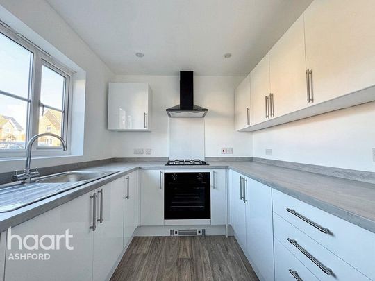 3 bedroom terraced house to rent - Photo 1