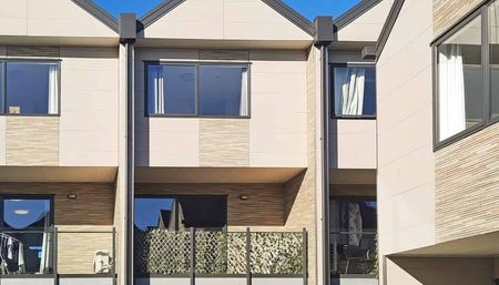 Two Bedrooms In Linwood - Photo 3