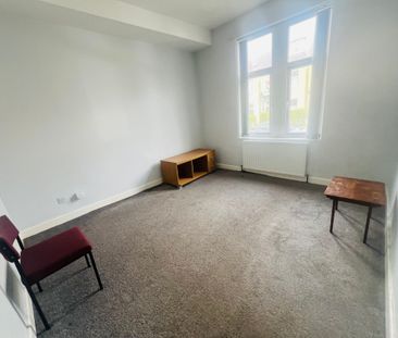 4 bedroom house to rent Leamington Street, Bradford, West Yorkshire... - Photo 6