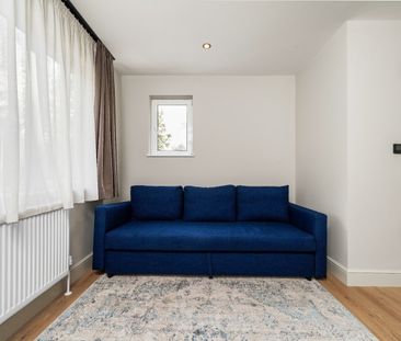 Studio Flat, Dartmouth Road, NW2 - Photo 3