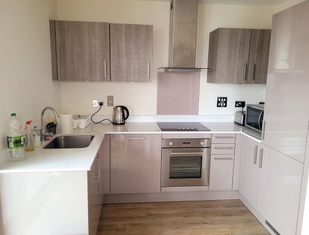 2 bedroom apartment to rent - Photo 5