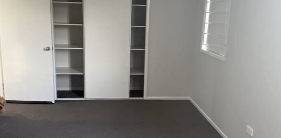 Slacks Creek - Photo 2