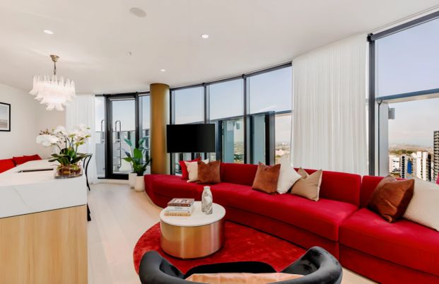 Studio-W2701 - Photo 1