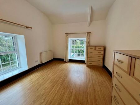 4 bedroom semi-detached house to rent - Photo 5