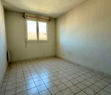 Aubagne centre ville, Appartement type 3 avec exterieur et place pa... - Photo 1