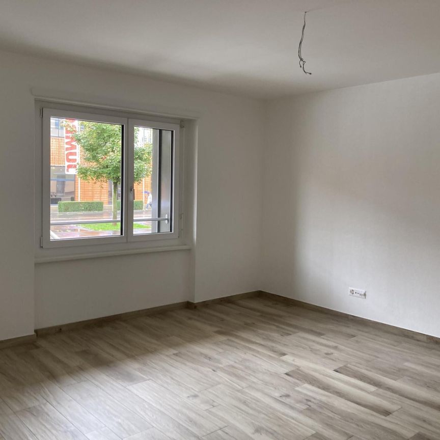 Av. Léopold-Robert 150 - West Floor Apartment - Photo 1