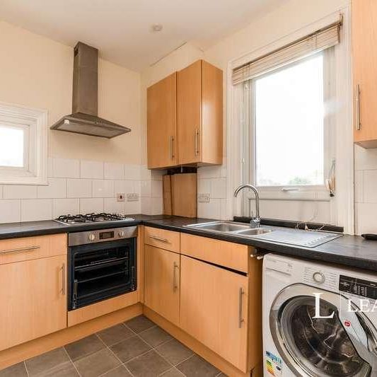 Piper Road, Kingston Upon Thames, KT1 - Photo 1
