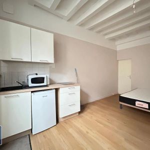 Appartement à louer 1 pièce - Photo 2