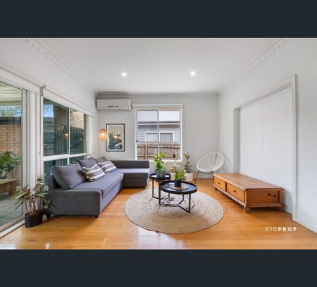 19 Marwarra Street, Ringwood East, Vic 3135 - Photo 3