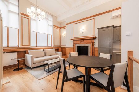 Bell Yard, WC2A - Photo 2