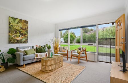 4/96 Sherlock Road, Mooroolbark - Photo 2