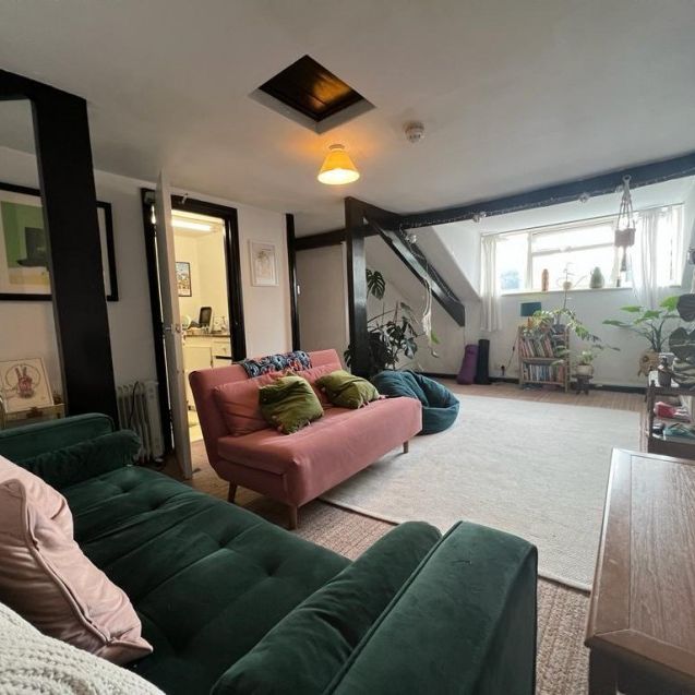 Burton Stone Lane, Burton Stone Lane - Photo 1