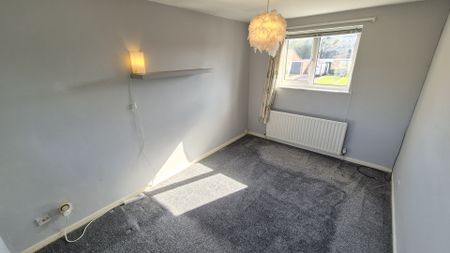 Tiverton Close, Oadby, LE2 - Photo 3